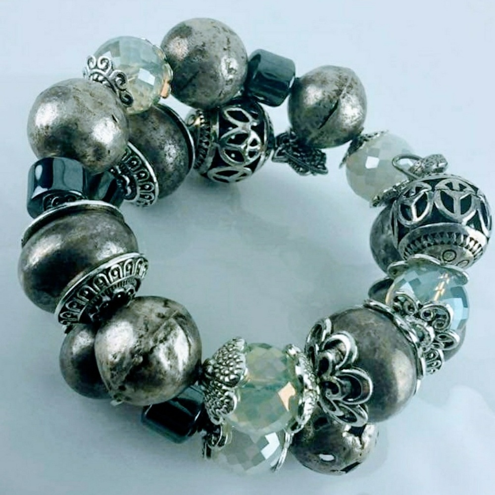 Bracelet • Handmade!